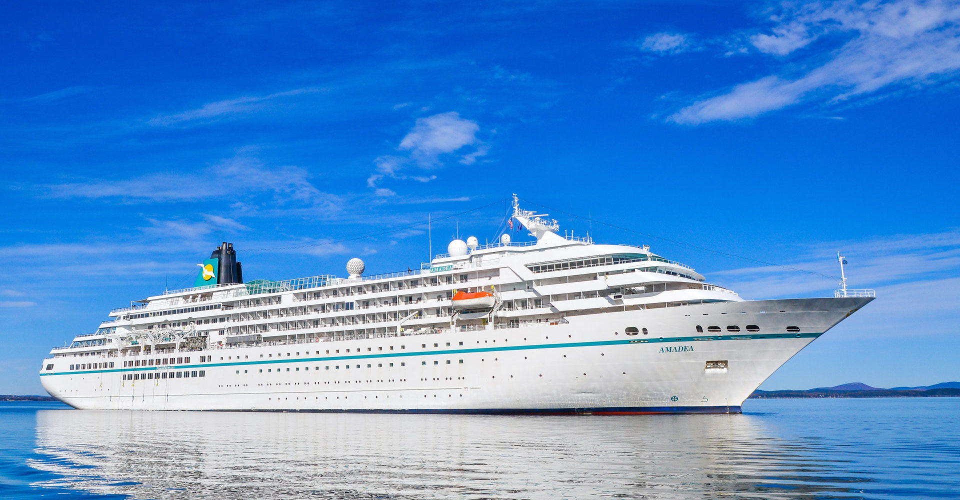 side view of MS Amadea at sea