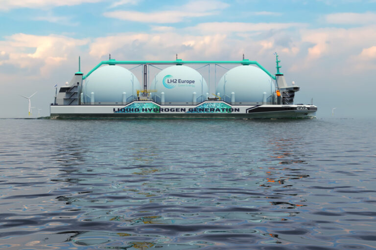 LH2 Europe C-Job Naval Architects liquid hydrogen tanker at sea side view