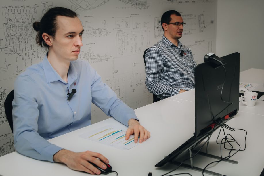 Oleksandr Zherebetskyi and Vitalii Vyshnevskyi on the Cadmatic podcast